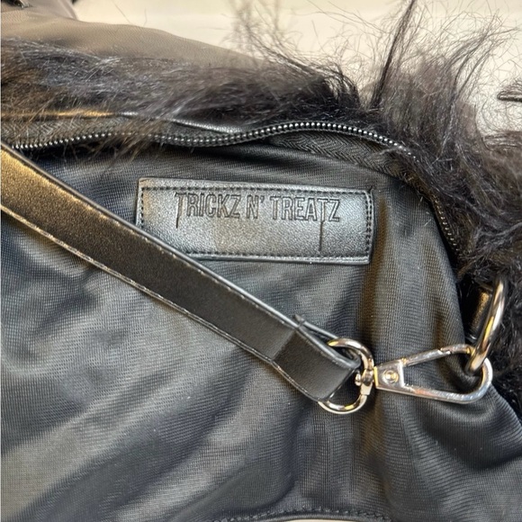 Dolls Kill Hexed Kitty faux leather crossbody bag - Picture 12 of 12